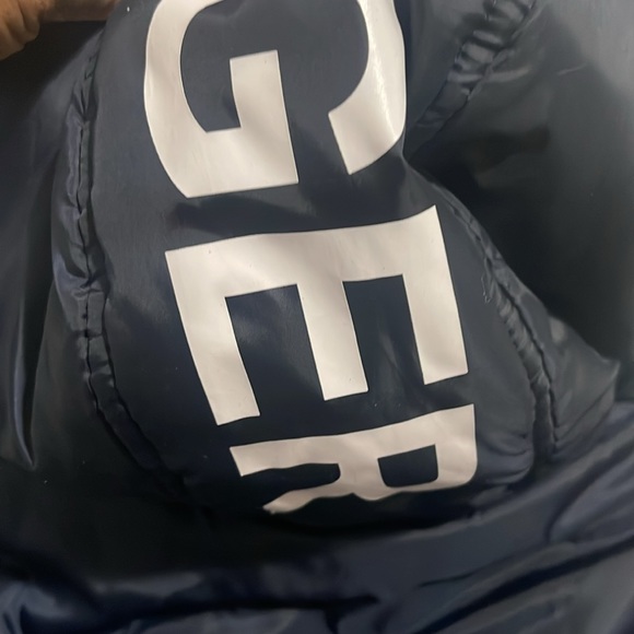 Boys 10/12 T.H coat - Picture 4 of 11